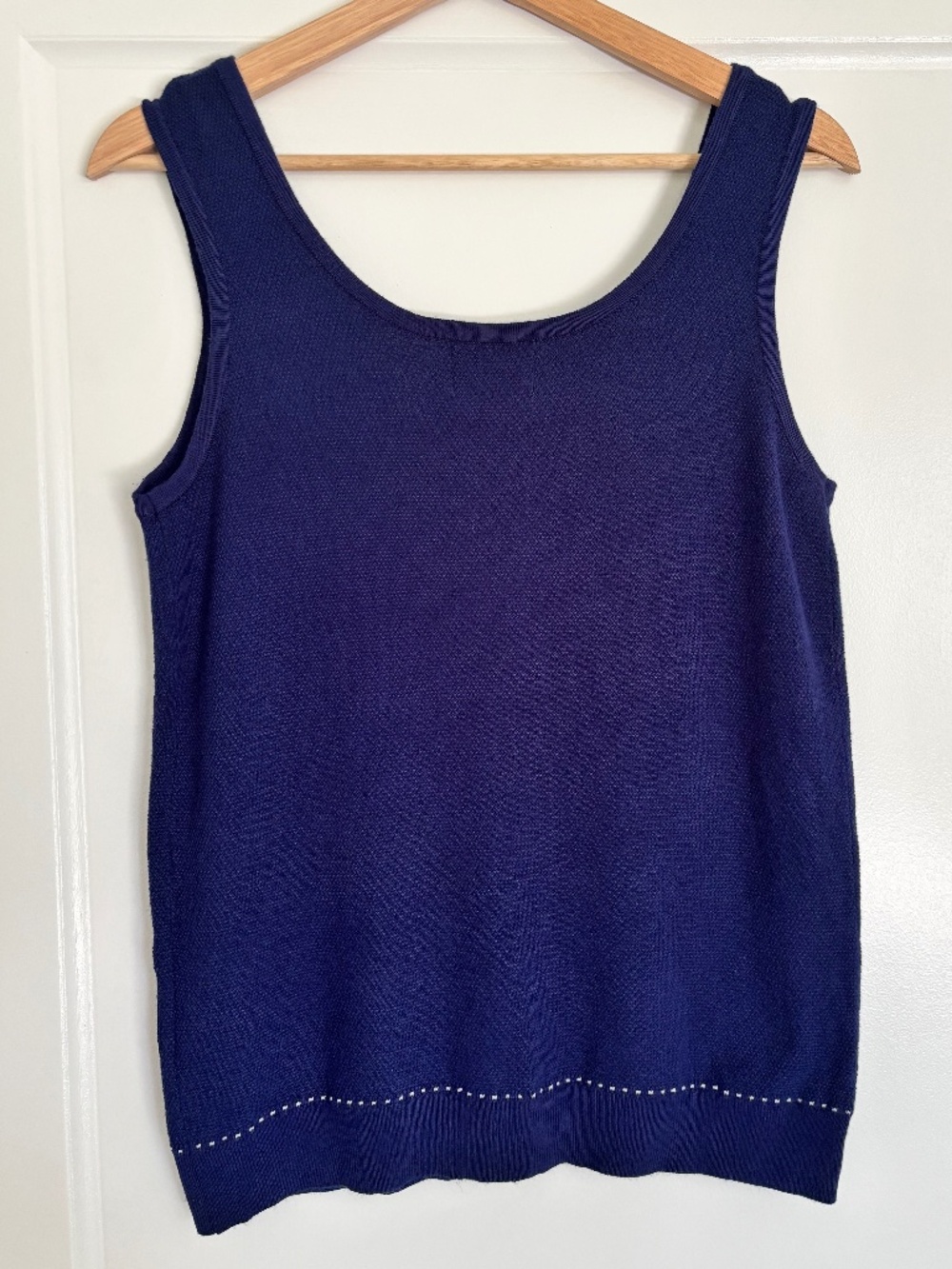 Leo & Ugo Navy Blue Knit Tank Top Women’s Size 10